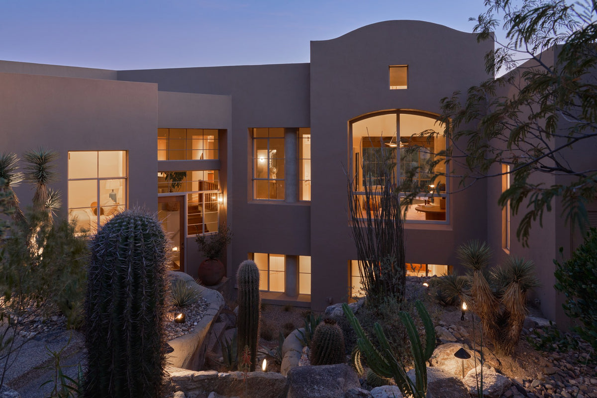 VENTANA CANYON DRIVE