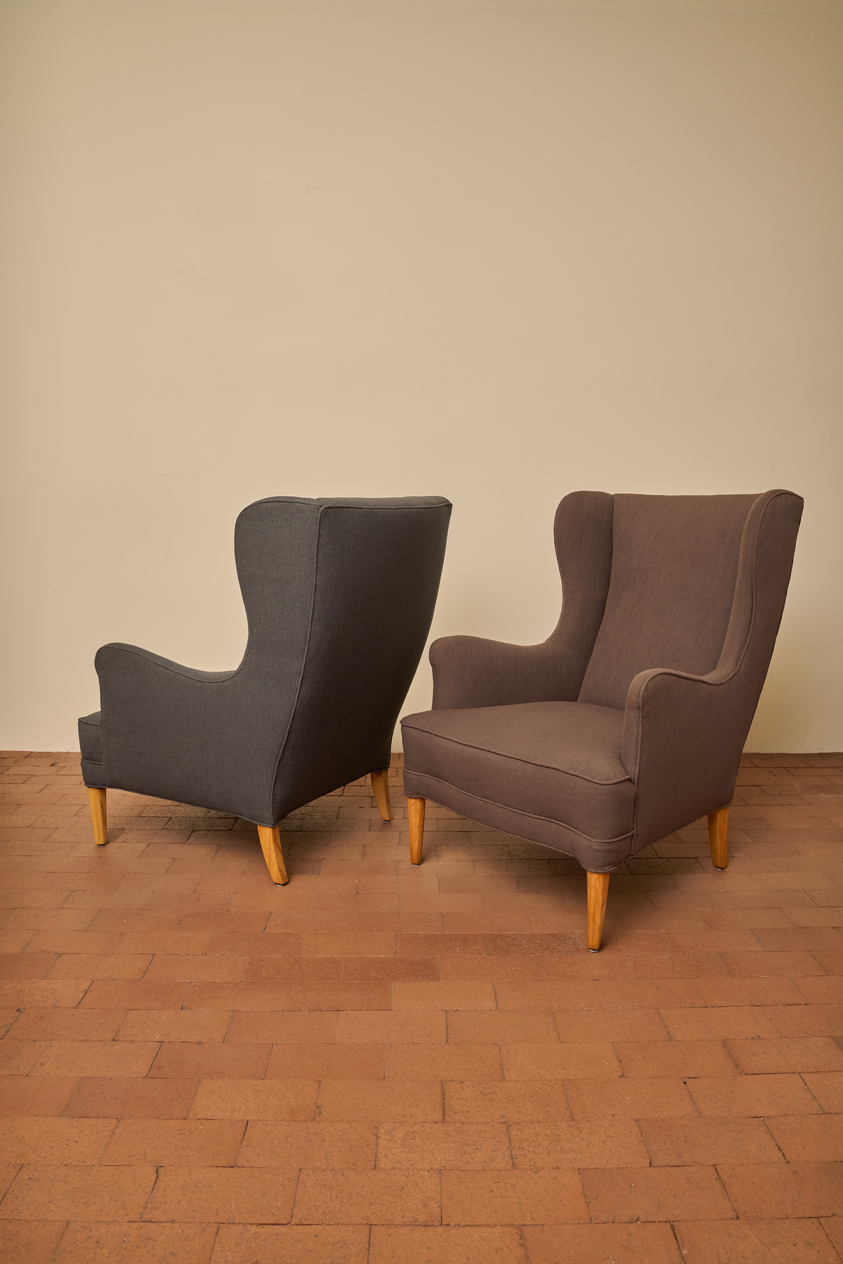 SCANDINAVIAN WINGBACK LOUNGE CHAIRS
