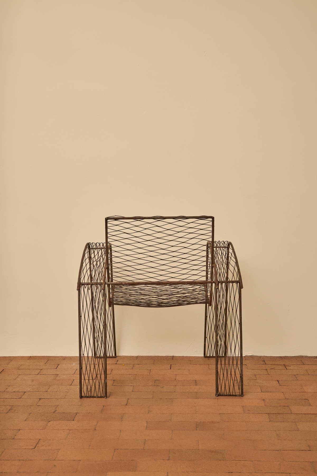 METAL MESH ARMCHAIR