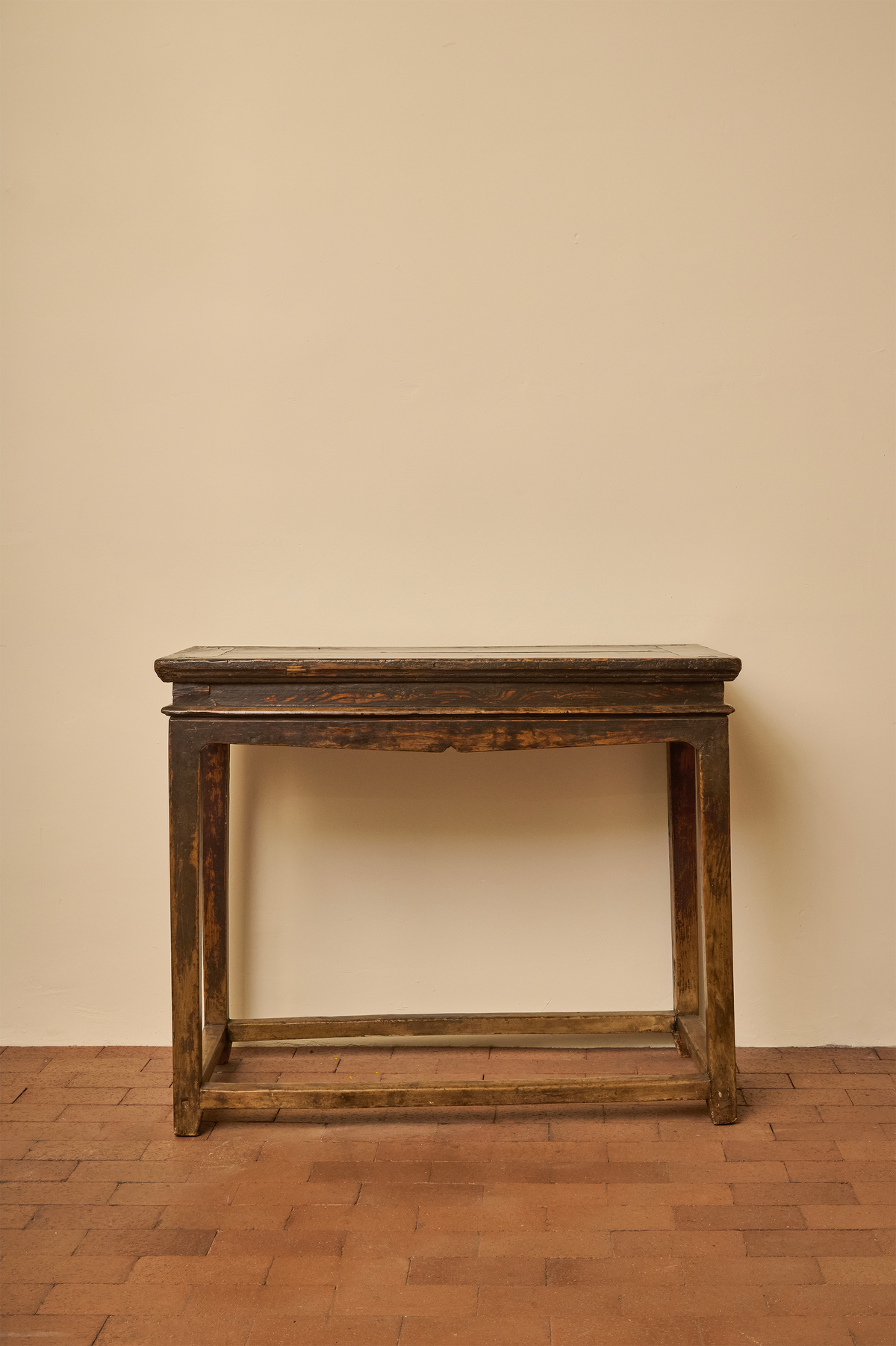 ANTIQUE ALTER TABLE