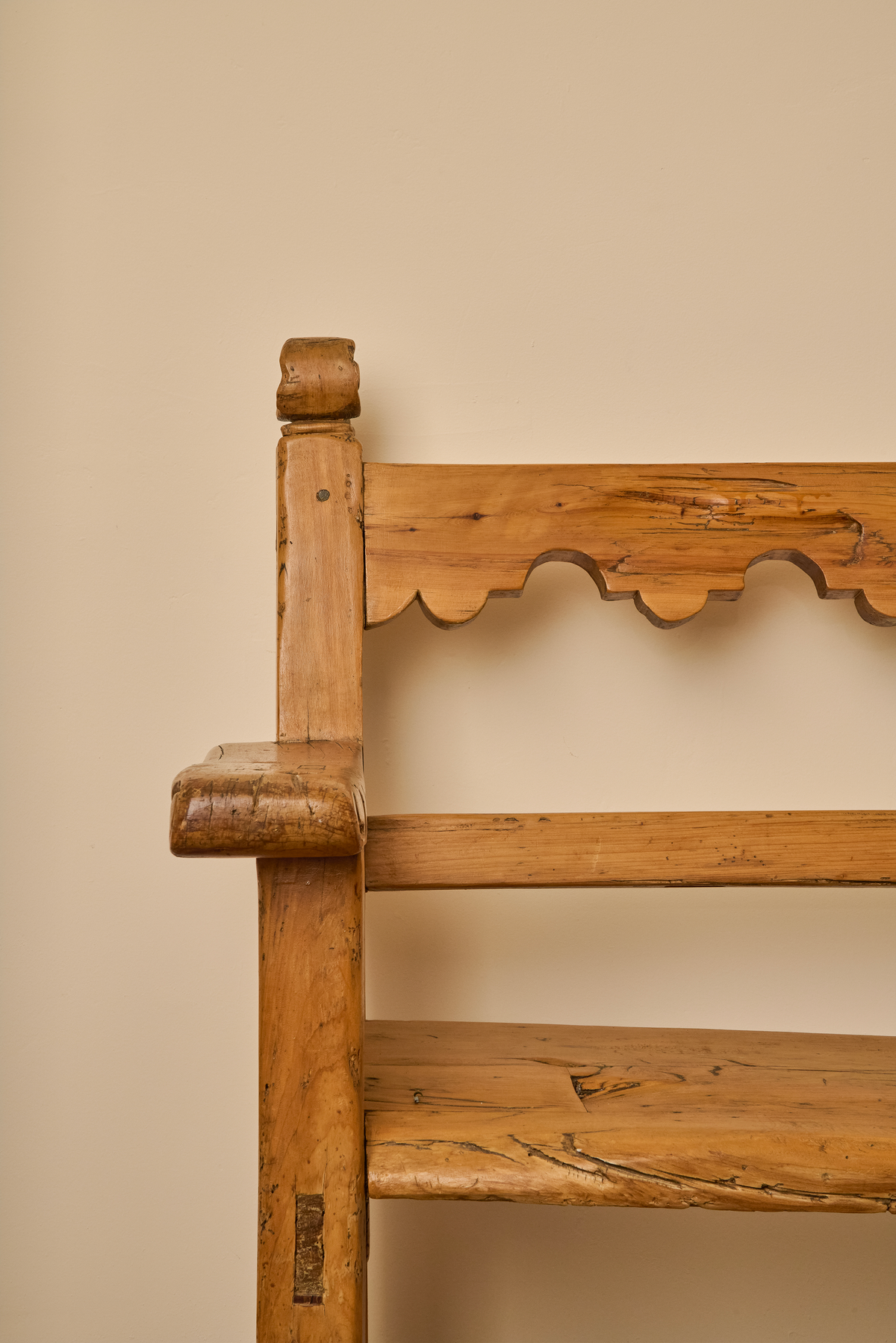 SABINO WOOD BENCH