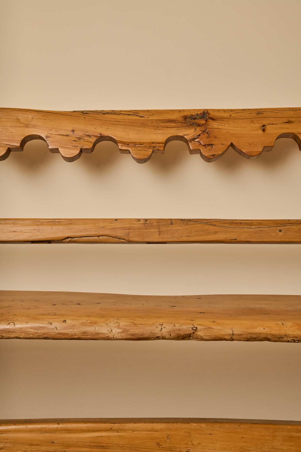 SABINO WOOD BENCH